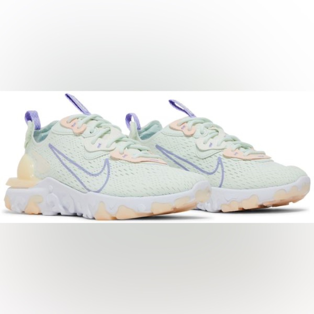 SALE!! RARE Nike Vision React D/SM/X Sneakers Size 10 Barely Green Purple Pulse